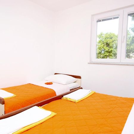 סטאריגרד-פקלניצה Apartments With A Parking Space Seline, Paklenica - 6603 חדר תמונה
