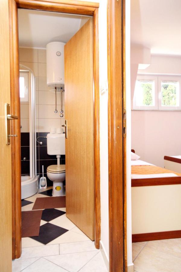 סטאריגרד-פקלניצה Apartments With A Parking Space Seline, Paklenica - 6603 מראה חיצוני תמונה