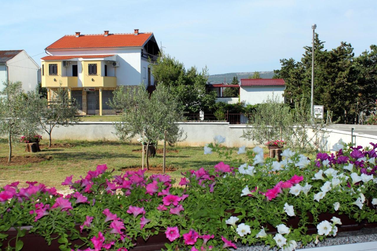 סטאריגרד-פקלניצה Apartments With A Parking Space Seline, Paklenica - 6603 מראה חיצוני תמונה