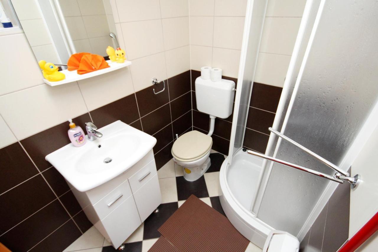 סטאריגרד-פקלניצה Apartments With A Parking Space Seline, Paklenica - 6603 מראה חיצוני תמונה