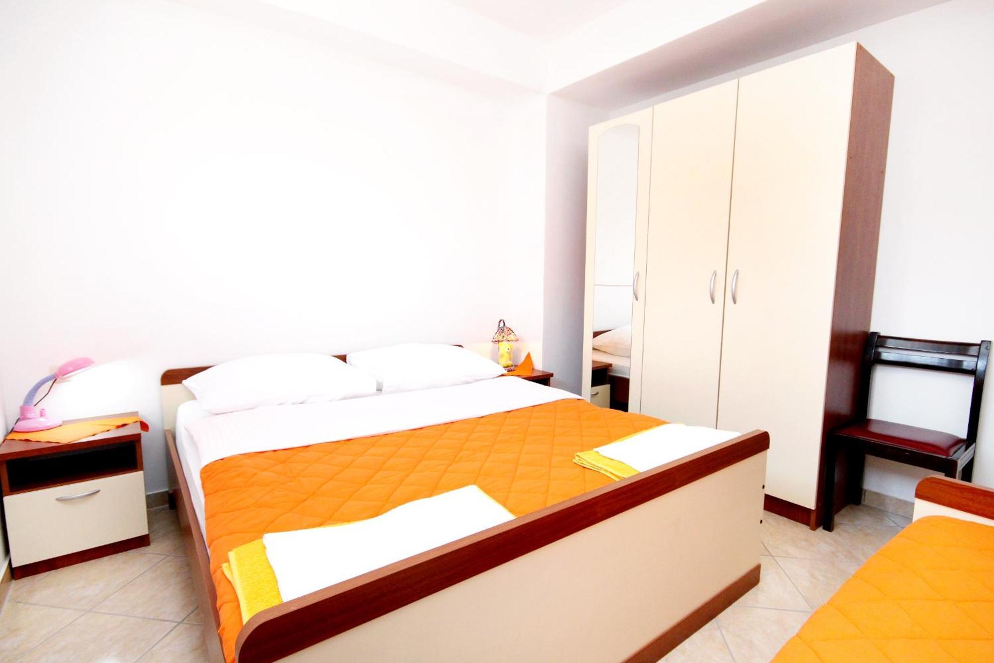 סטאריגרד-פקלניצה Apartments With A Parking Space Seline, Paklenica - 6603 חדר תמונה
